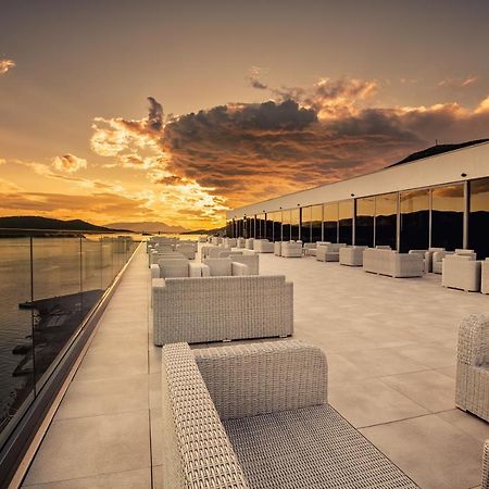 Hotel Vapore Neum Esterno foto